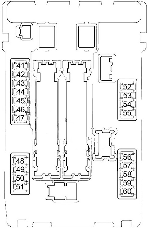 Nissan Murano Z51 (2009-2014) - caixa de fusíveis