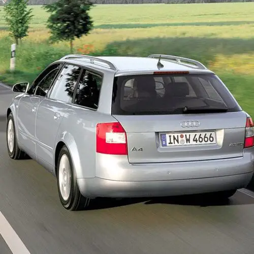 Supressão da inspecção de serviço no Audi A4 B6 (2000-2006)